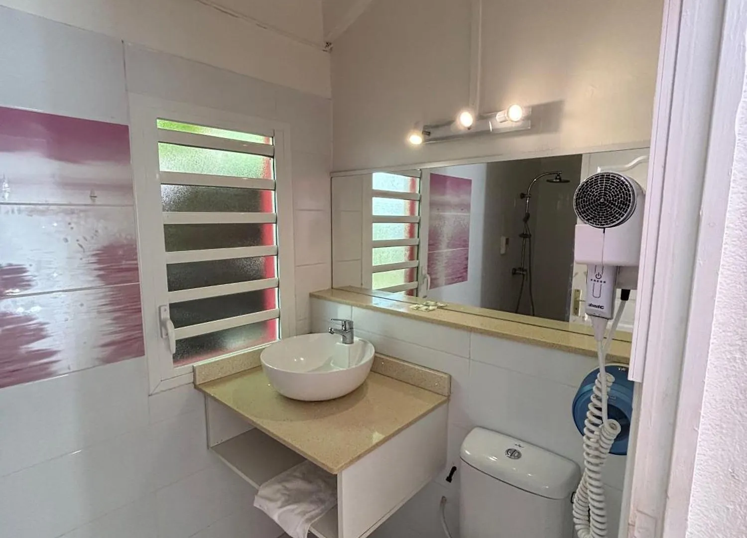 **  Hotel Le Rotabas Sainte-Anne  Guadeloupe